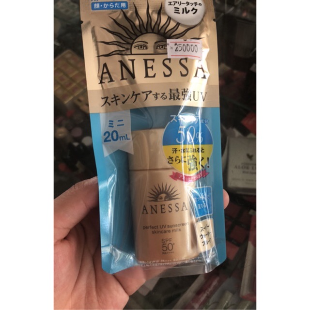 Sữa chống nắng Anessa perfect uv suncreen skincare milk 20ml