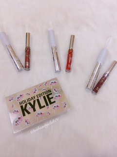 [thanh lý] Kylie Holiday Edition
