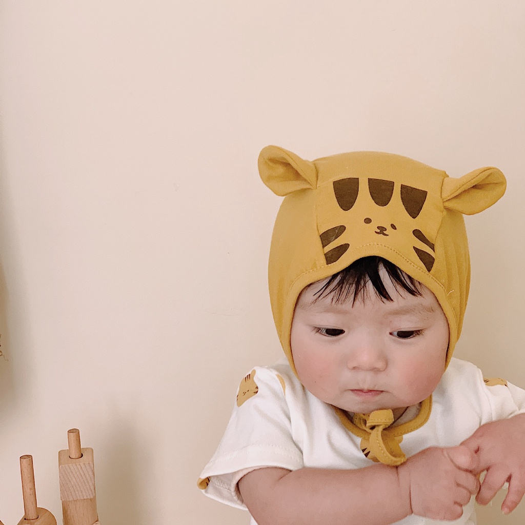 Set đồ 2 món gồm áo liền quần tay ngắn in hình hổ và mũ đội đáng yêu thoải mái cho bé 0-2 tuổi