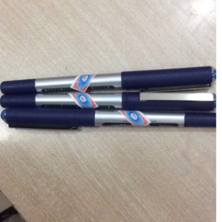 Bút ký tên Uni ball 150 ( 12 cây/ hộp)