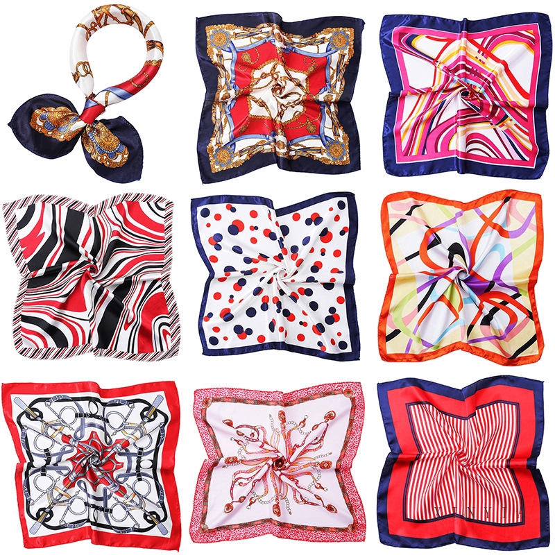 Khăn lụa hình vuông họa tiết in phong cách vintage cho nữ