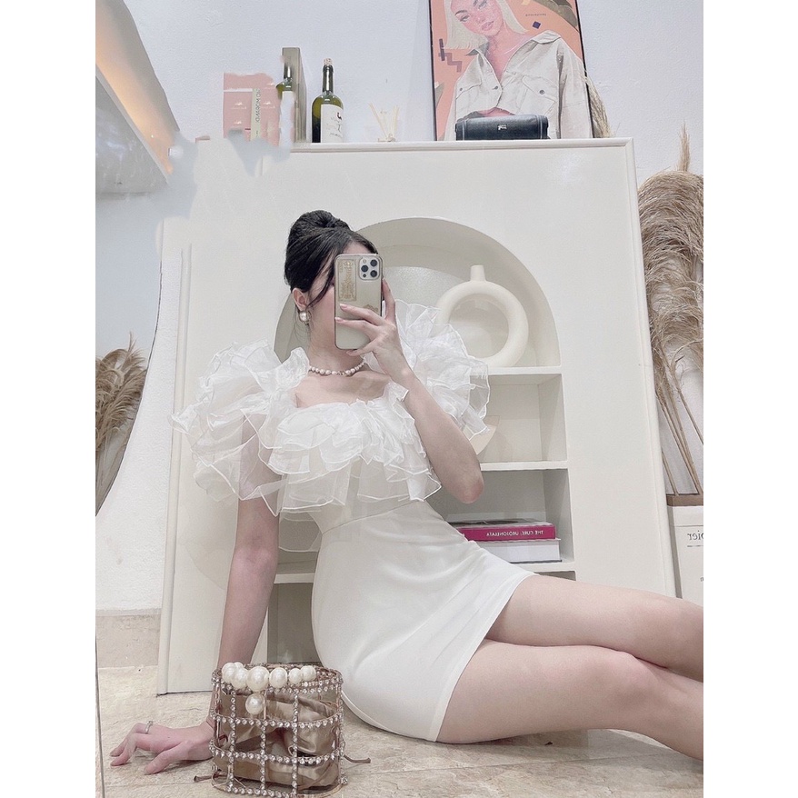 ĐẦM UMI TRỄ VAI ĐEN - VENUS DESIGN