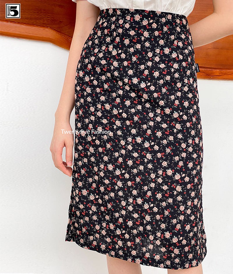 Chân váy nữ dài xẻ tà Twentyfive N310