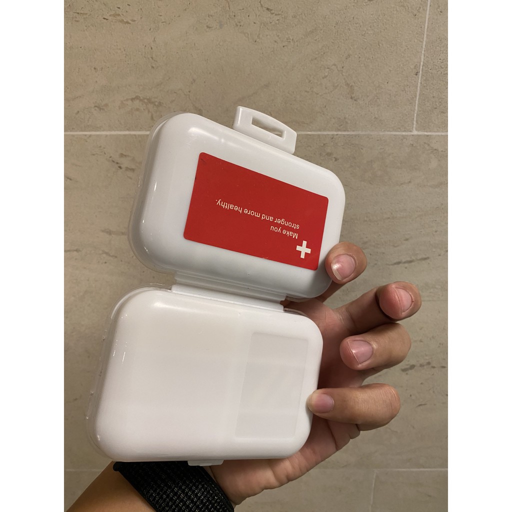 Hộp Chia Thuốc 8 Ngăn Mang Đi Du Lịch, Hộp Nhựa Đựng Thuốc Chia Ngăn Tiện Dụng, Nhỏ Gọn, Chắc Chắn, Giá Rẻ. Kingler 7123