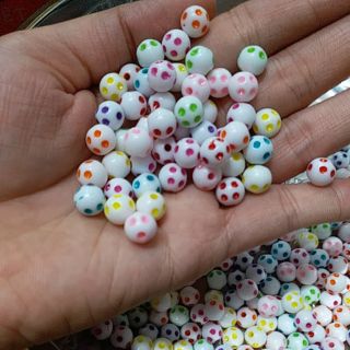 Hạt nhựa tròn chấm bi 8mm__THV03
