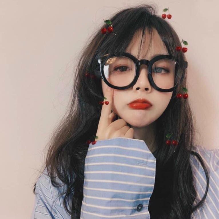 Mắt kính thời trang gọng tròn bản to hot trend