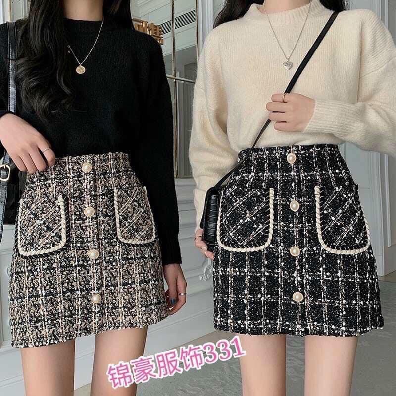 Chân váy dạ phối khuy tôn dáng