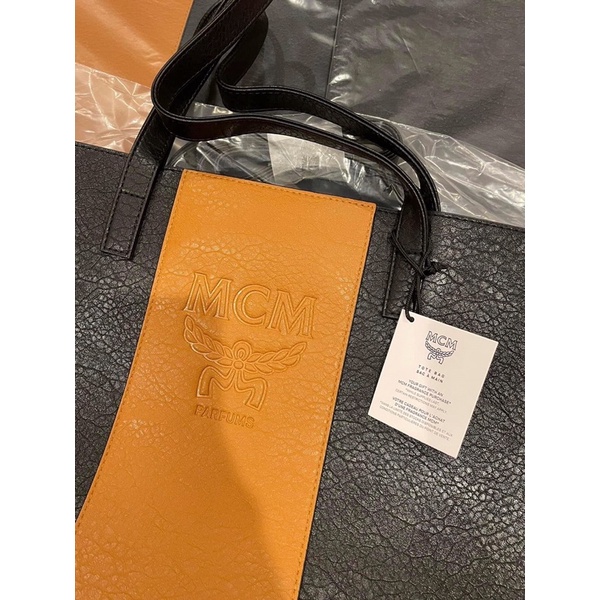 Túi Tote MCM Authentic