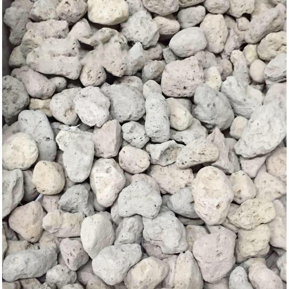 (500gr ) Đá Pumice (đá bọt núi lửa) (size 0.5-0.8cm ) trồng cây thoát nước, giữ ẩm, nhẹ trồng ban công, tầng thượng