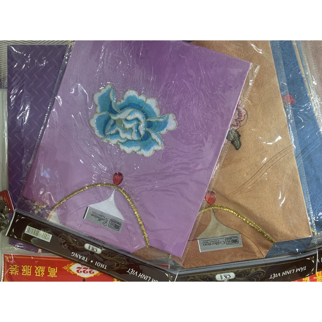 Bộ áo Bà Ba vàng mã