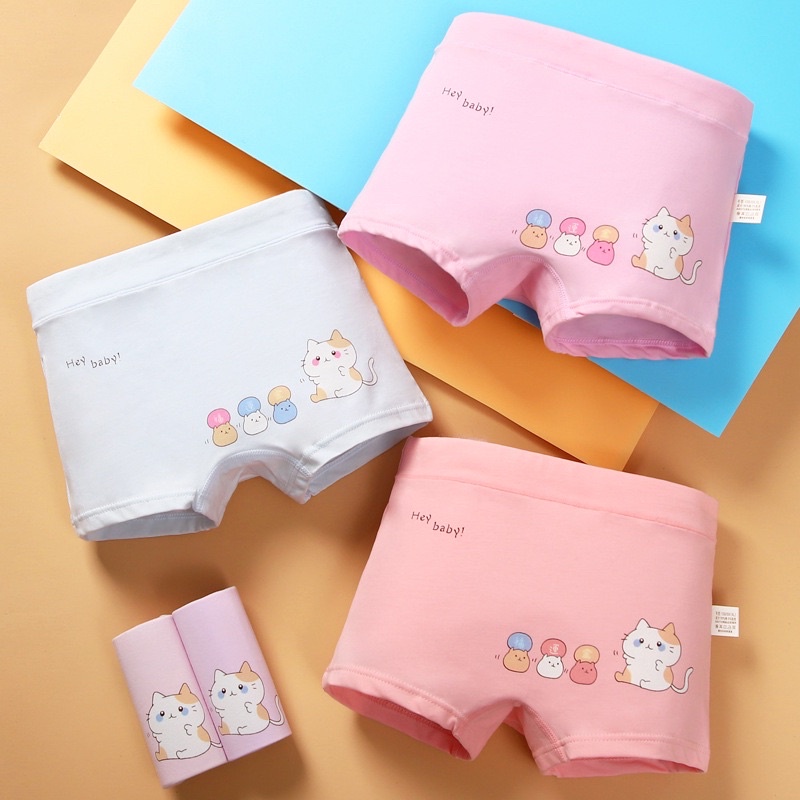 Quần chip đùi cao cấp cho bé gái.