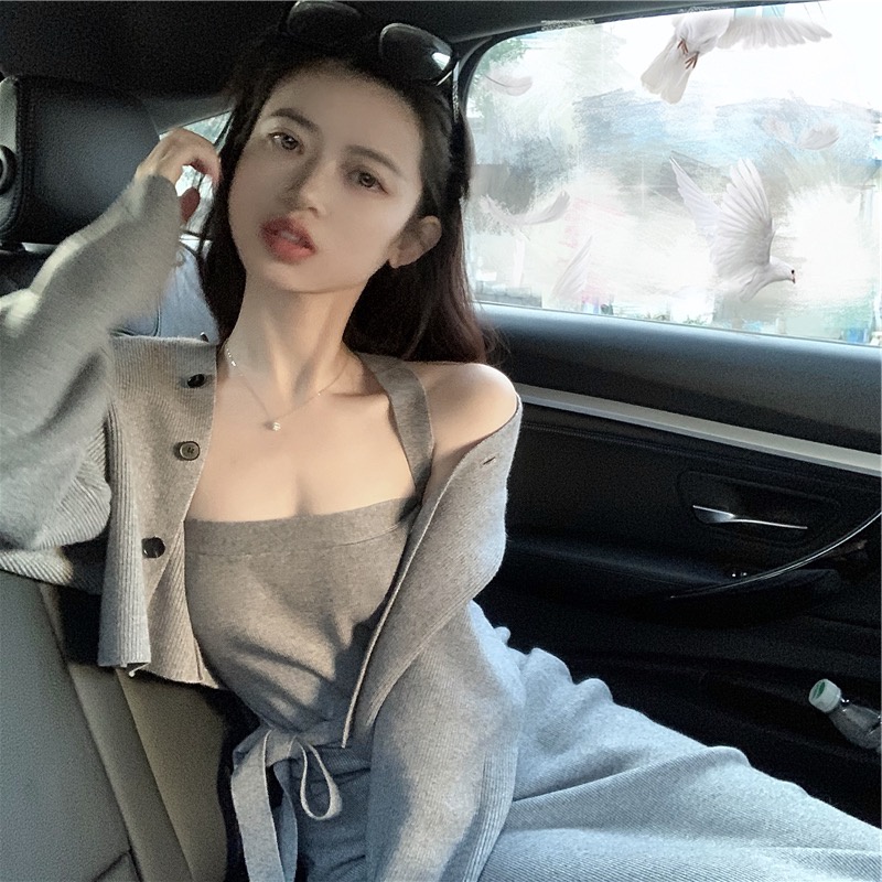 Bộ Áo Dệt Kim Tay Dài + Đầm Hai Dây Thời Trang Mùa Thu Cho Nữ