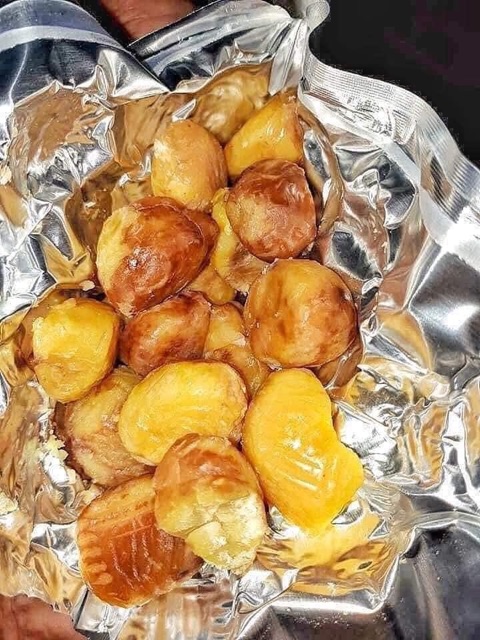 Hcm sẵn Hạt Dẻ Tẩm Mật Ong 100gr | BigBuy360 - bigbuy360.vn