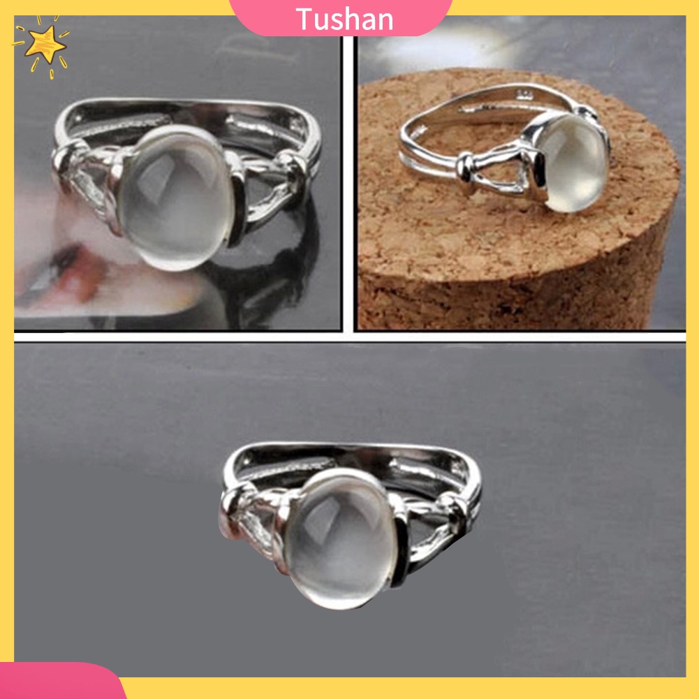 Nhẫn Đính Đá Mặt Trăng Phong Cách Vintage