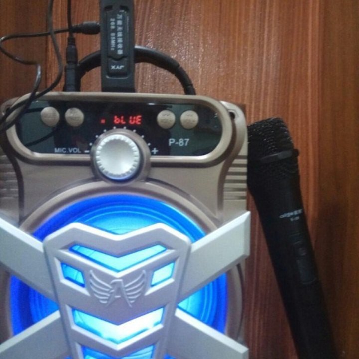 Míc karaoke không dây V10 giá rẻ