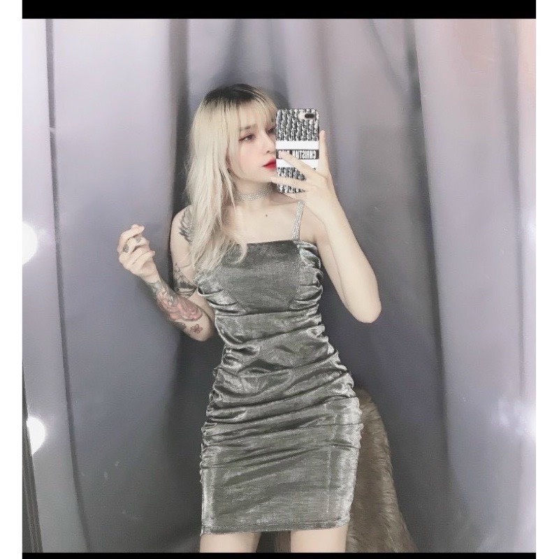 Đầm ôm body kiểu nhún sườn 2 dây bản to chất nhũ siêu sang