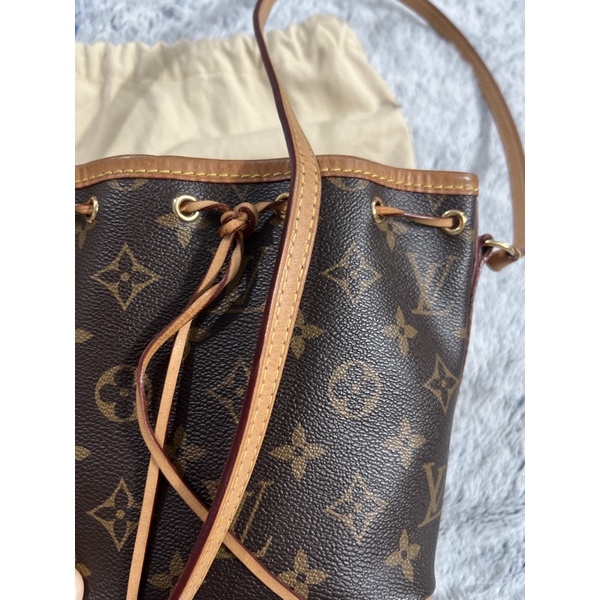 Túi hiệu Vip mini đã qua sử dụng