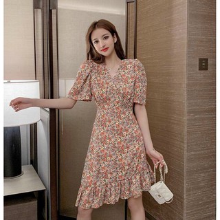 Đầm hoa nhí cổ tim bèo xéo