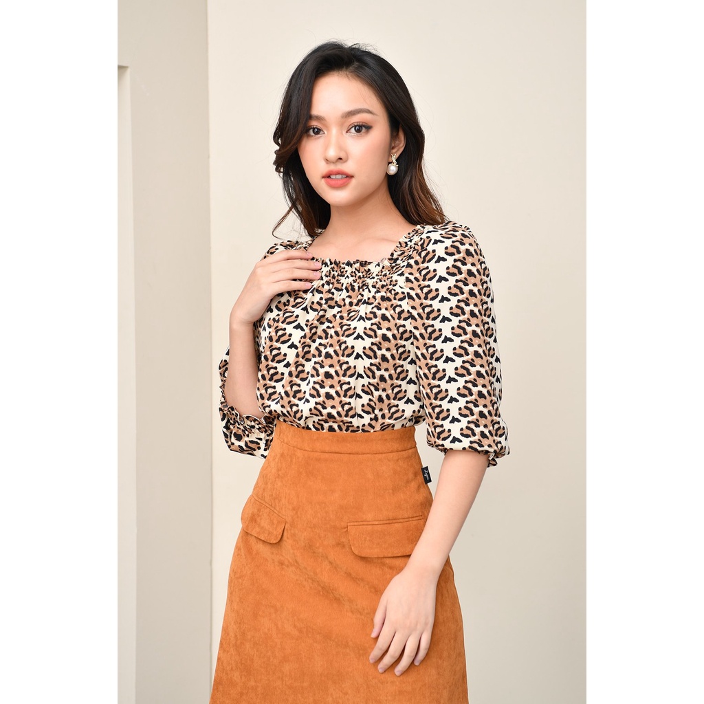 Áo Sơ Mi Trễ Vai Cách Điệu Luperi LFSM1188 Hoa Tiết Xinh xắn