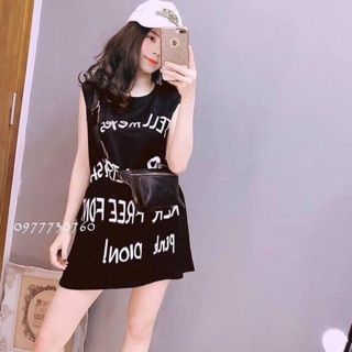 Đầm sát nách