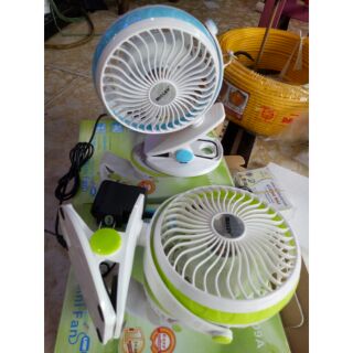 Sỉ 2 quạt kẹp Mickey tích điện siêu mát