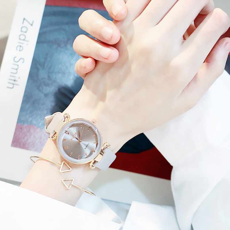 Đồng hồ thời trang nữ Candycat mặt số cực đẹp QQ126 | BigBuy360 - bigbuy360.vn