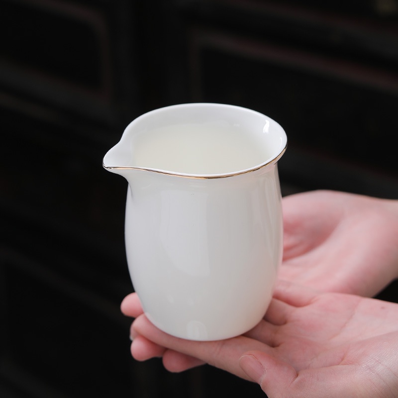 Tống Trà Bằng Sứ Cảnh Đức Trấn, Sứ Bạch Định Thấu Quang