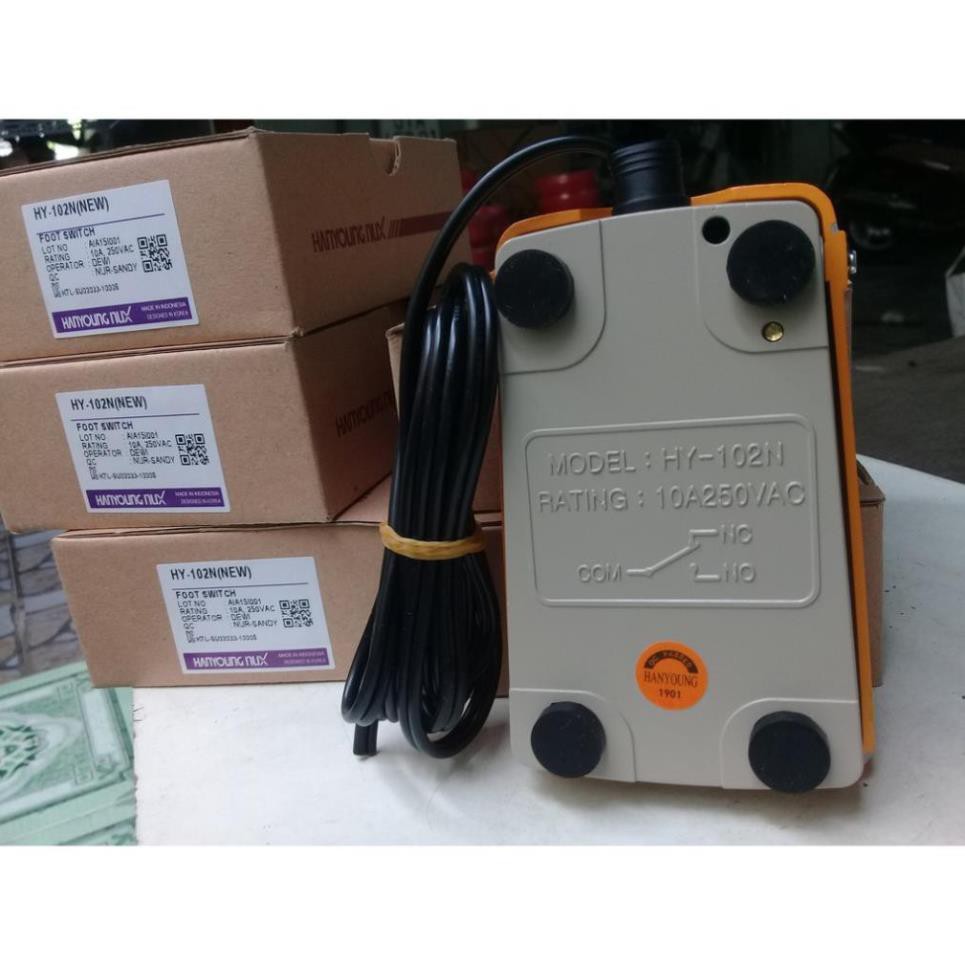 HanYoung HanYoung CÔNG TẮC BÀN ĐẠP HY-102N HANYOUNG