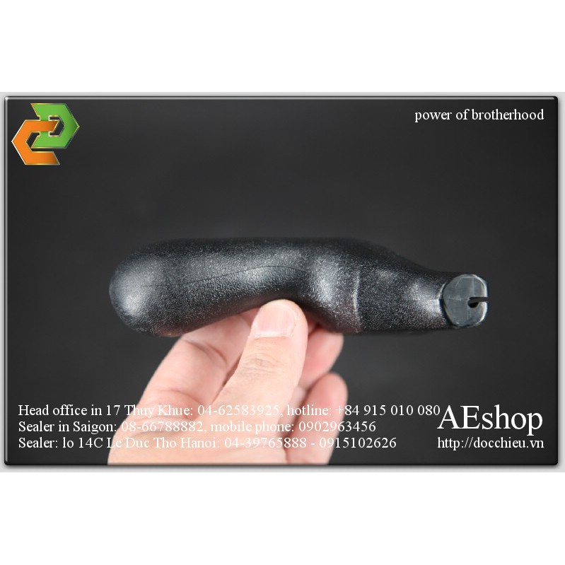 Ná cao su nhựa ABS đen giá kèm dây