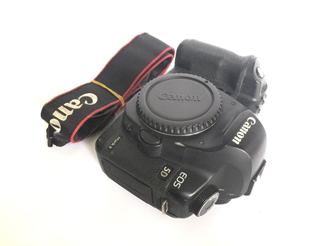 Bộ máy ảnh Canon 5D Mark II + Lens fix 50 F/1.8 STM