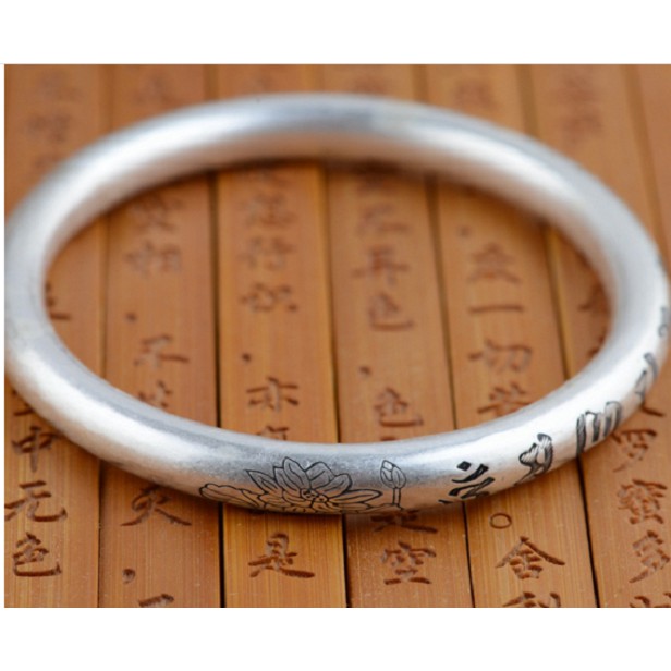 Vòng Tay Khắc Om Mani Padme Hum Phật Giáo - VT351