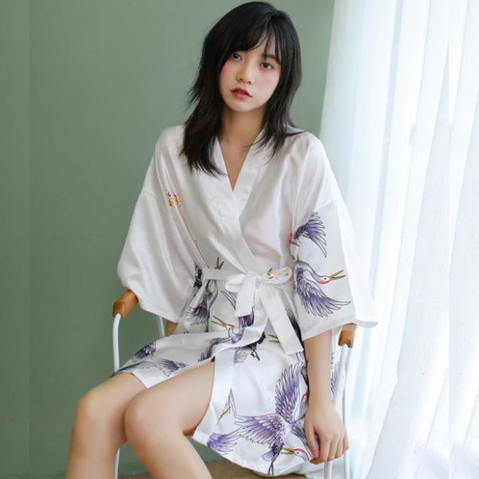 Áo choàng ngủ lụa cao cấp kiểu kimono in hình chim hạt sang trọng Thư Thư [HÀNG CAO CẤP] ! | BigBuy360 - bigbuy360.vn