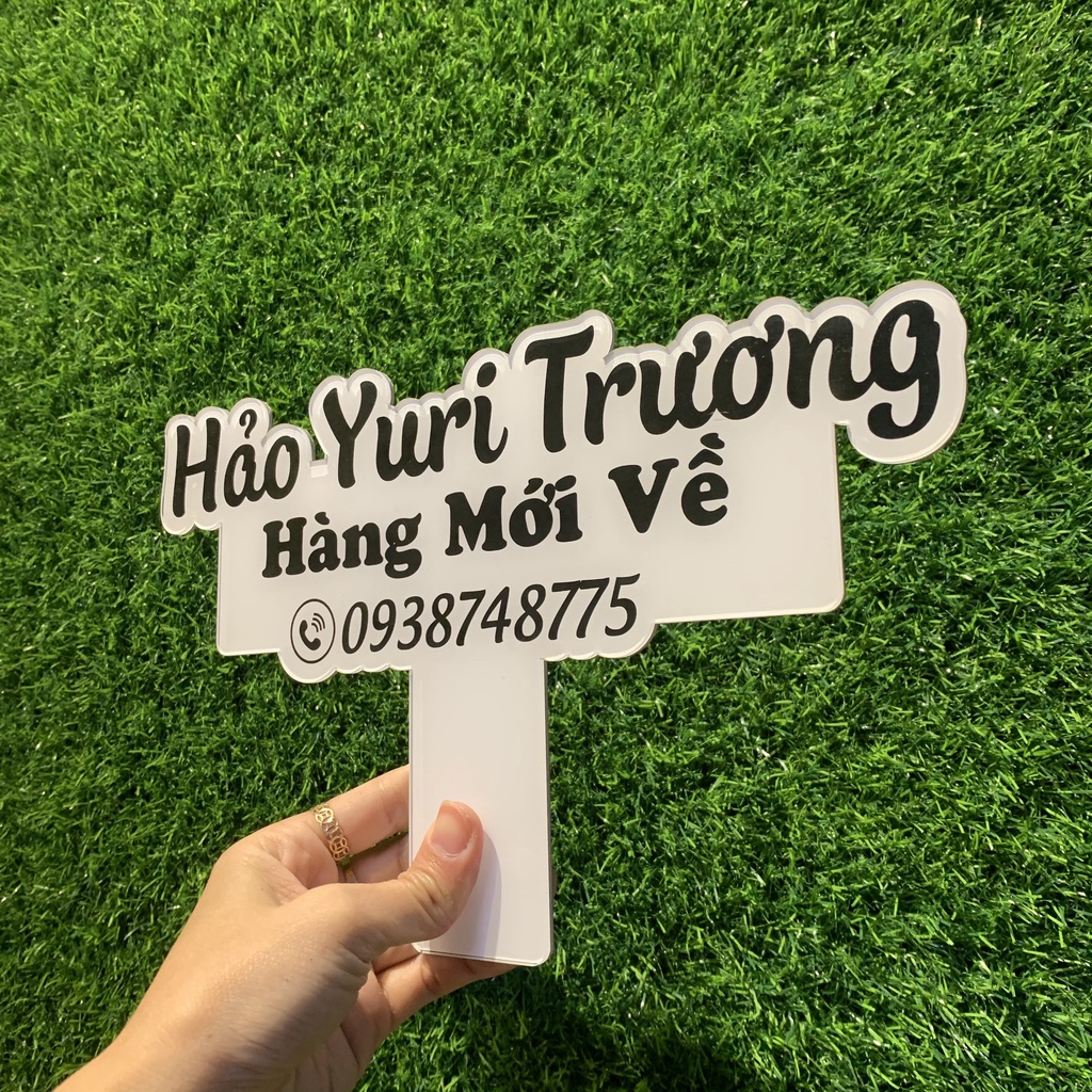 Bảng hiệu mica cầm tay xinh xắn cho các đội nhóm - Đạo cụ chụp ảnh các sản phẩm cho chị em