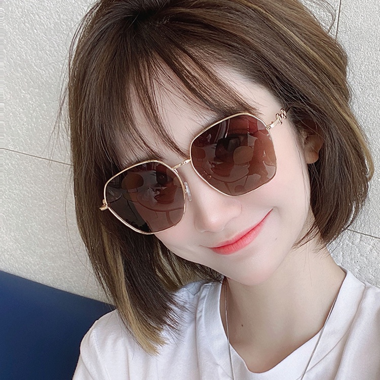 Kính Mát Thời Trang Cho Nam Nữ 2022