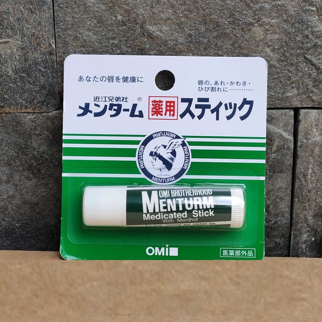 Son dưỡng môi Omi Menturm Nhật Bản chống môi khô nứt nẻ