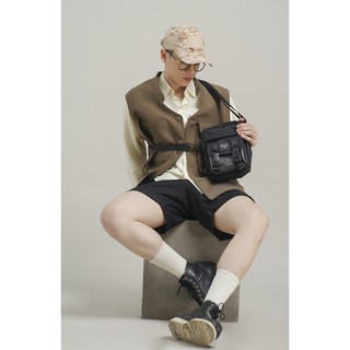 Túi đeo chéo: M.O.L KIZ bag