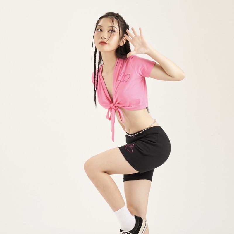 Áo ERRORIST Tie Heart Crop hồng / xanh