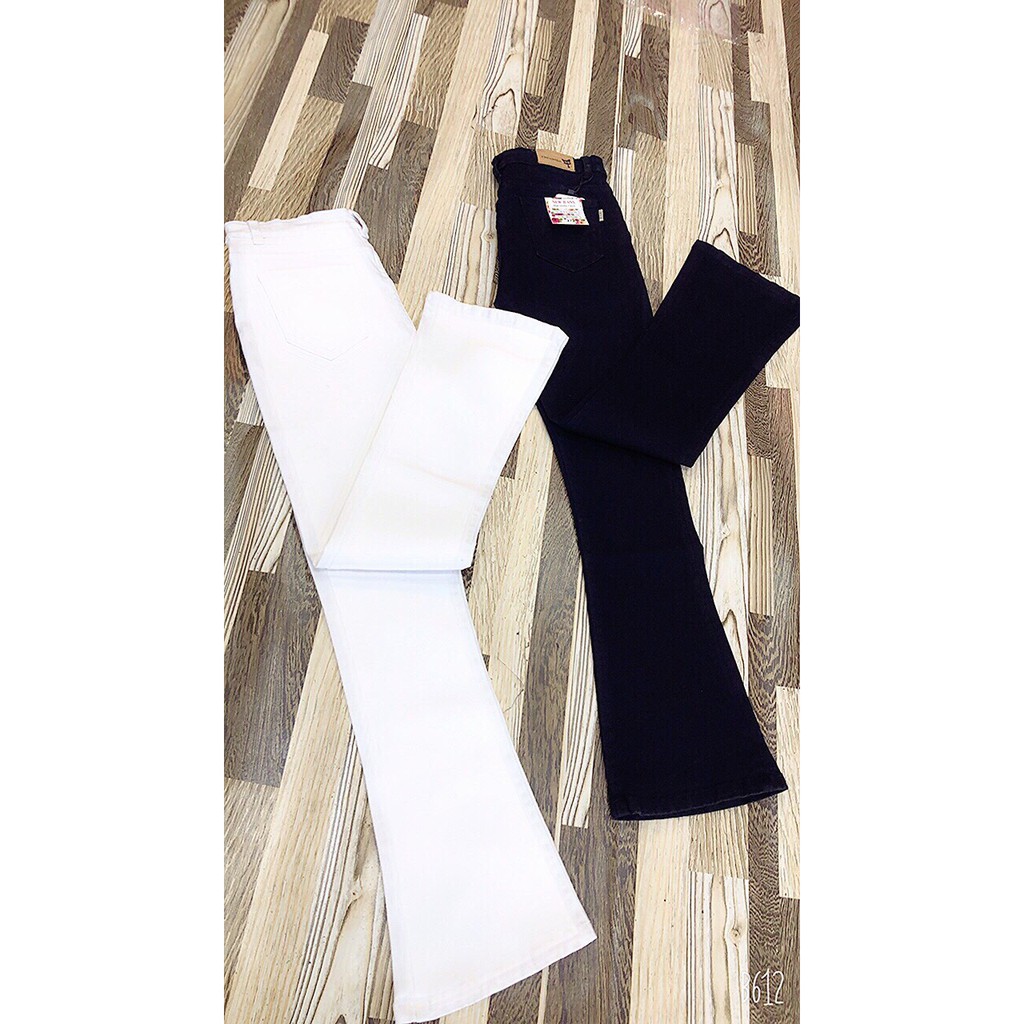 Quần ống loe 2 màu trắng và đen co giãn phom đẹp | BigBuy360 - bigbuy360.vn