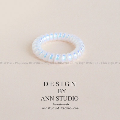 Chun nhựa lò xo ánh nhũ trắng BeBie BP380
