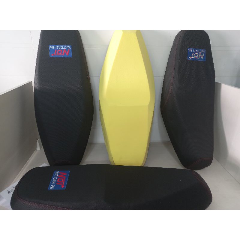 Yên độ w,rs,sirius tặng kèm bọc chân chống
