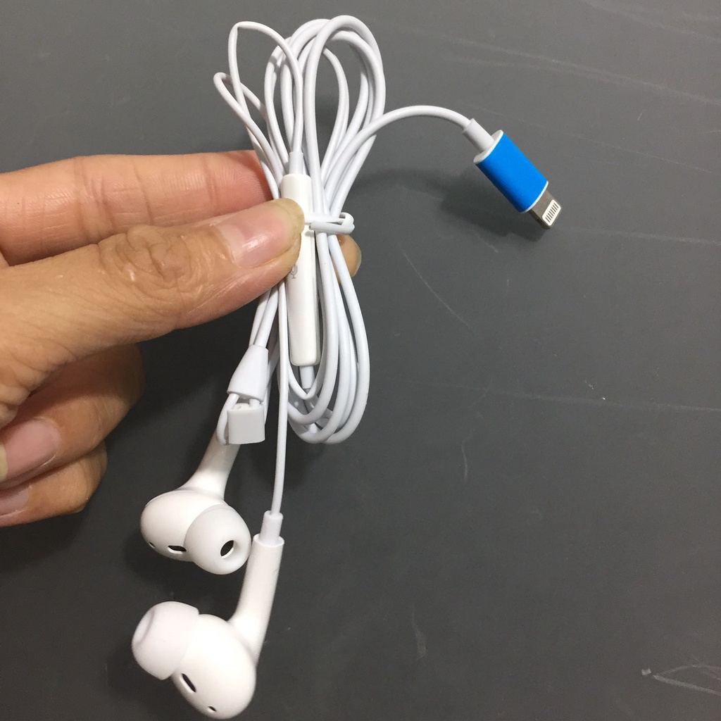 Tai nghe dây chân cắm iP chuyển đổi kết nối bluetooth V5.0 hoco M1 Pro Lightning