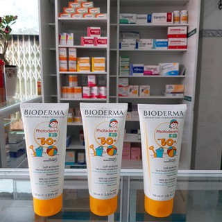 Kem chống nắng Bioderma Photoderm Kid SPF50+