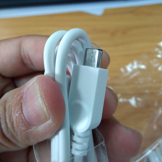 Cáp sạc nhanh Micro USB chính hãng OPPO 2A dùng để sạc pin sao chép dữ liệu