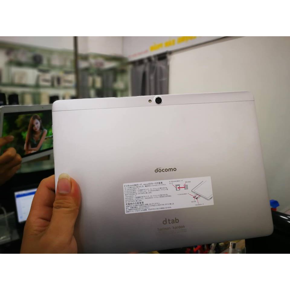 Máy tính bảng Huawei Dtab D-01H xách tay Nhật / pin cực trâu | BigBuy360 - bigbuy360.vn
