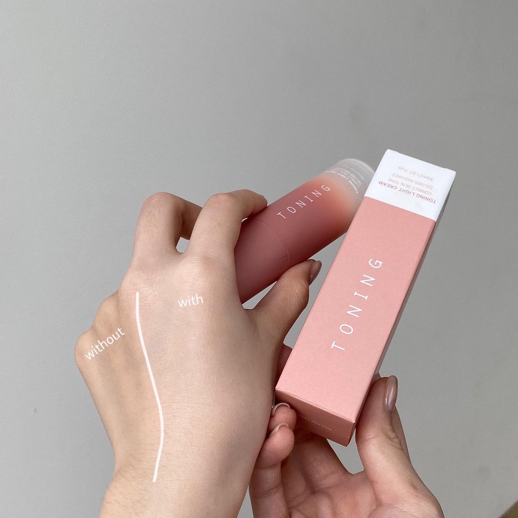 Kem lười Toning Light Cream nâng tông trắng da tự nhiên căng mướt chuẩn phong cách Hàn Quốc tặng túi Thơm Thái Lan Isme | BigBuy360 - bigbuy360.vn