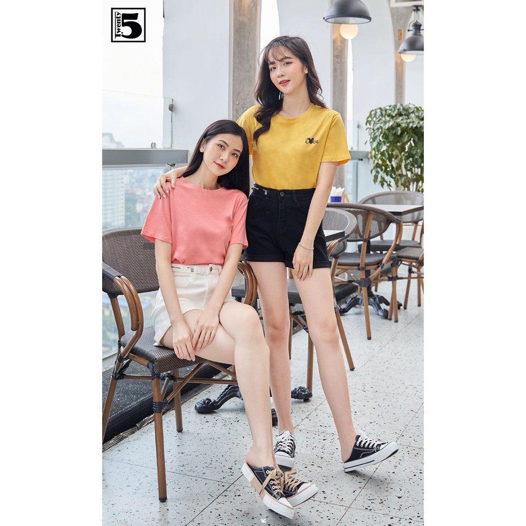Áo thun nữ tay ngắn form vừa in chữ love ngực trái Twentyfive 3768