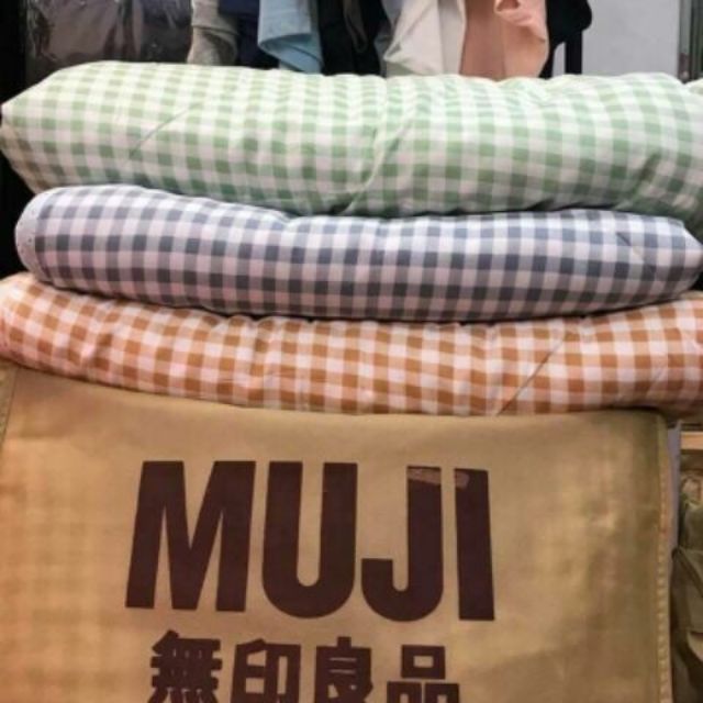 CHĂN ĐŨI MUJI SIÊU NHẸ