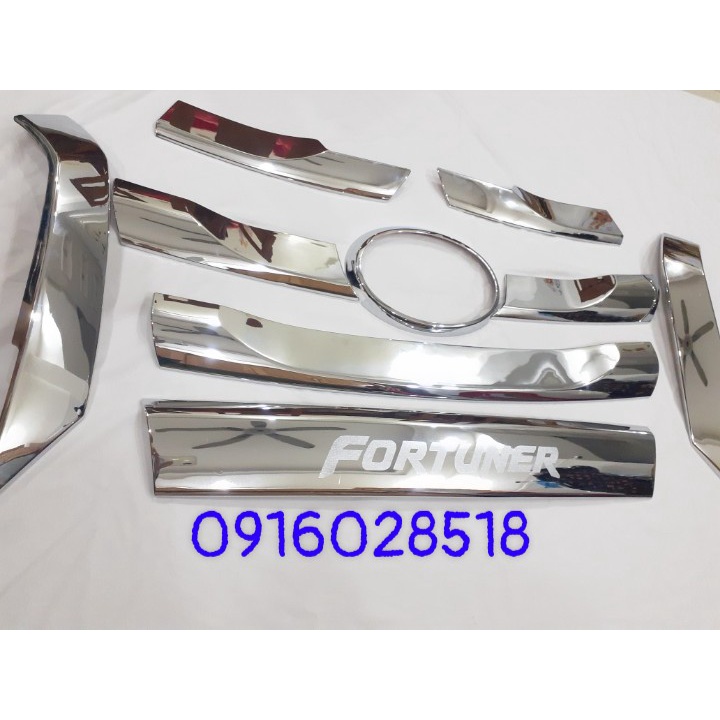 Bộ 9 chi tiết ốp mặt calang Fortuner 2017 2018 2019 2020