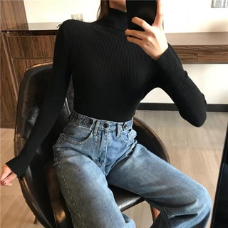Áo Thun Cổ Lọ