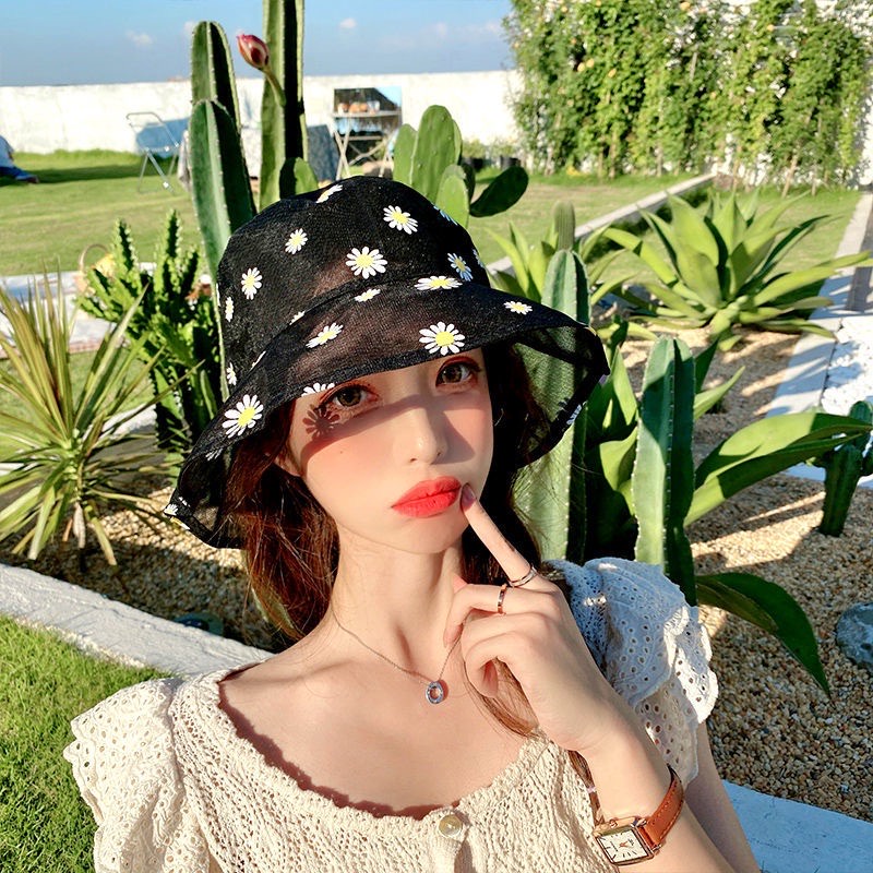 Mũ nón tai bèo phối ren họa tiết hoa cúc thời trang mùa hè 2022